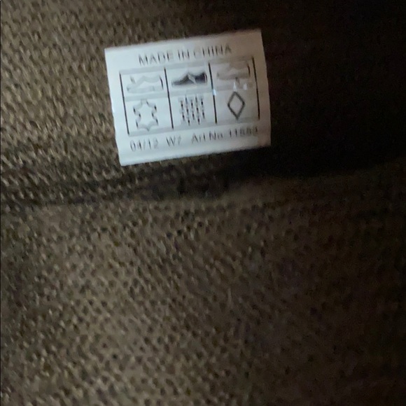 Crocs brown suede mid-calf boots - Picture 12 of 16